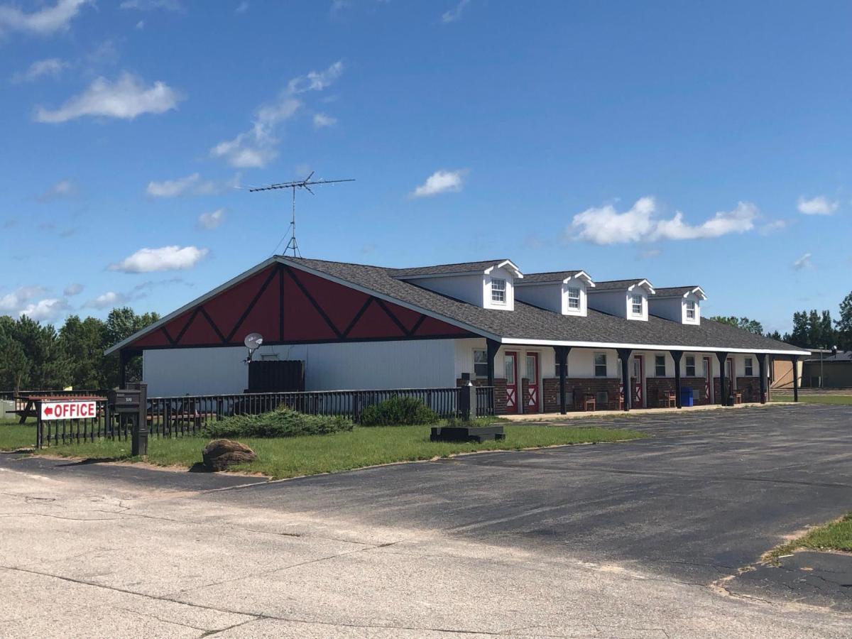 Exxon Quik Stop & Motel Wausaukee Extérieur photo